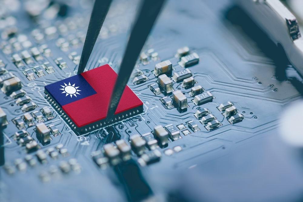 Heading ⁢3: The⁤ Importance of Taiwan's Role in‍ Ensuring Global Chip Supply